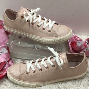 Converse All Star pink leather sneakers